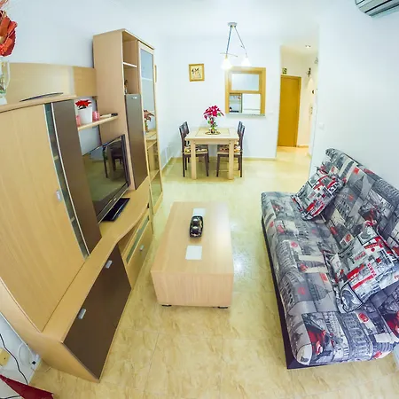 Apartment Homely Zammit *